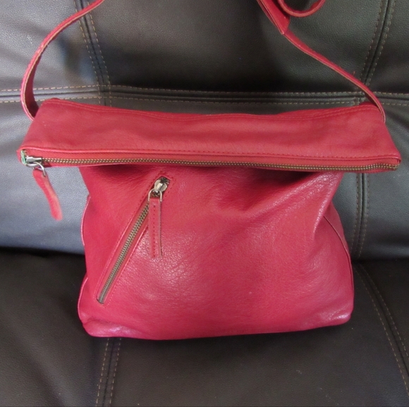 Sticks and Stones City Bag Red Leather fold down Crossbody Flap Purse - Picture 7 of 12